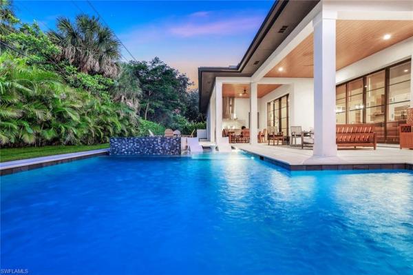 Coquina Sands, 1546 Mandarin Rd, Naples, Florida 34102, image 1