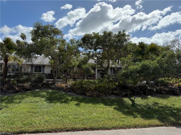 Sorrento Gardens, 1248 Lastrada Ln, Naples, Florida 34103, image 1