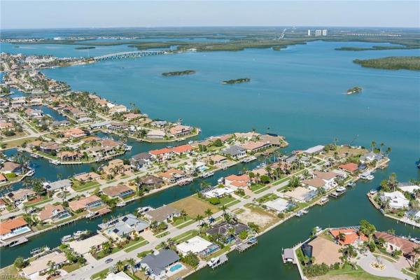 Marco Beach, 1748 Wavecrest Ct, Marco Island, Florida 34145, image 1