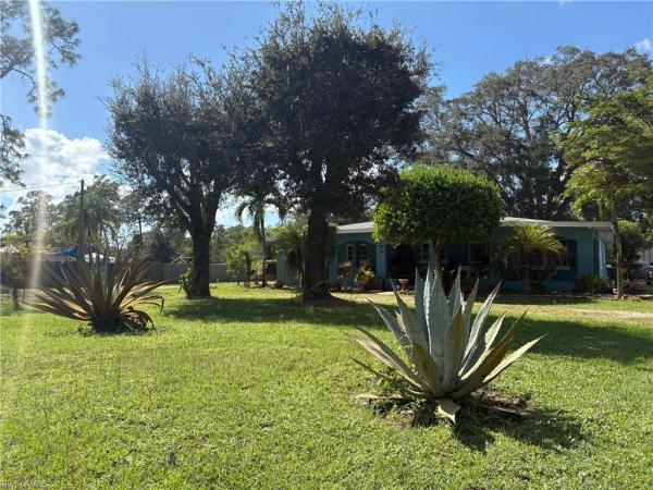 Naples No HOA, 1320 Saint Clair Shores Rd, Naples, Florida 34104, image 1