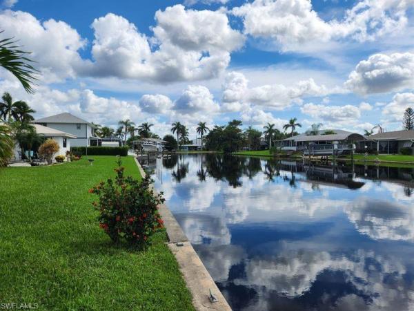 Blue Water Shores, 421 Cross St, North Fort Myers, Florida 33903, image 1