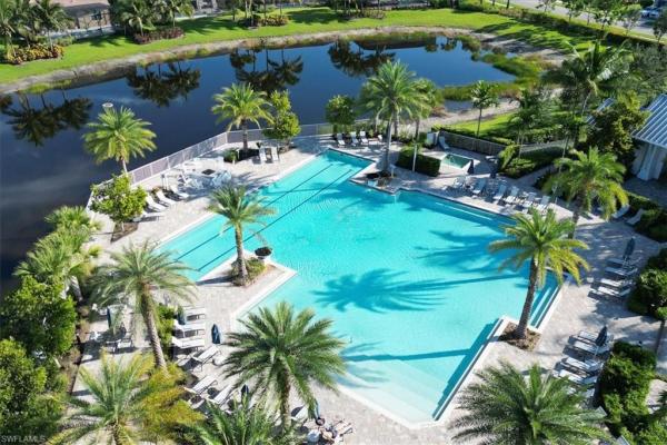 Greyhawk At Golf Club Of The Everglades, 9575 Curlew Dr, Naples, Florida 34120, image 2