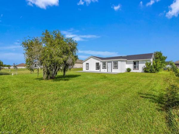 Lehigh Acres Residential, 2603 SW 44th St, Lehigh Acres, Florida 33976, image 1