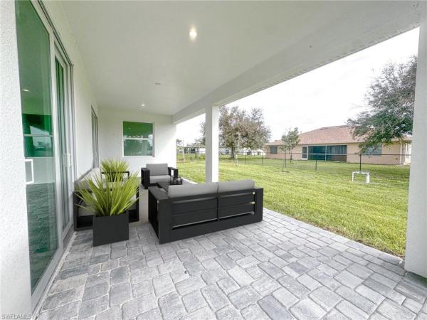Cape Coral Residential, 2823 23rd Ave, Cape Coral, Florida 33993, image 2