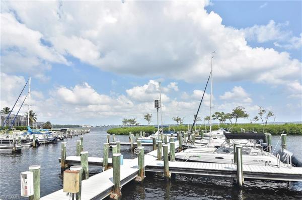 Caloosa Yacht & Racquet Club, 9812 Fathom Ct, Fort Myers, Florida 33919, image 1