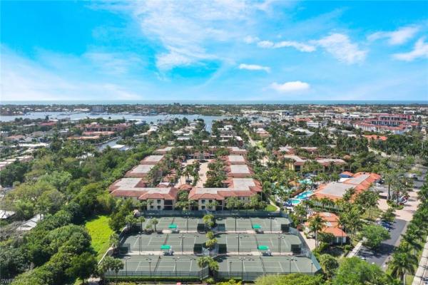 975 Sandpiper St #A-105, Naples, Florida 34102, image 1