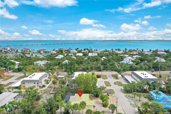 Sanibel Estates, 1125 Captains Walk St, Sanibel, Florida 33957, image 1