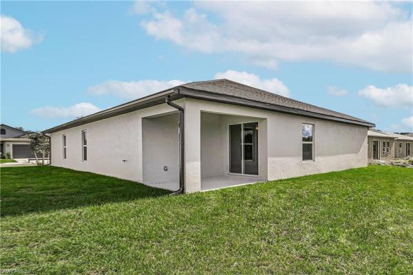 Mirror Lakes, 746 Barclay Ave, Lehigh Acres, Florida 33974, image 1