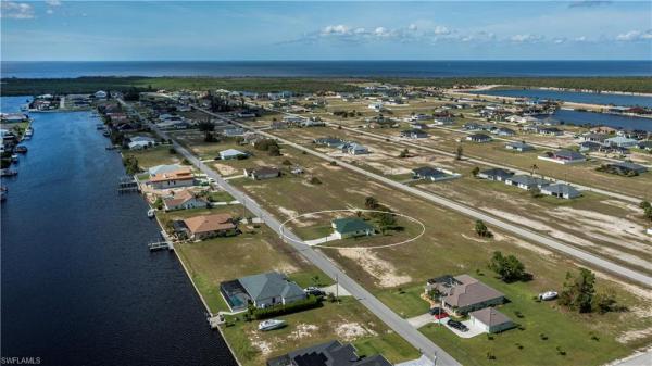 Cape Coral Residential, 4219 33rd Ln, Cape Coral, Florida 33993, image 3