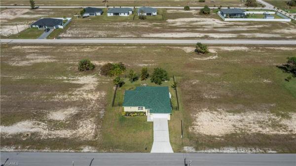 Cape Coral Residential, 4219 33rd Ln, Cape Coral, Florida 33993, image 2