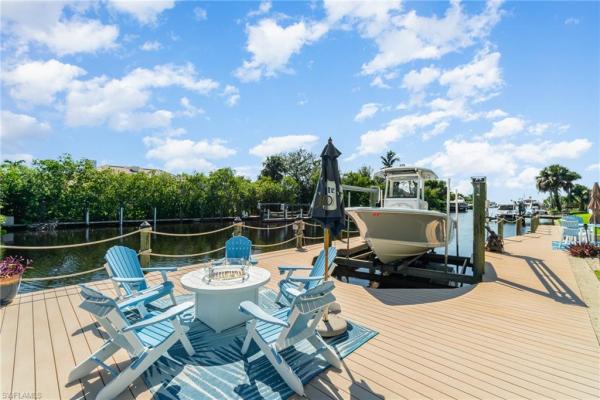 Lochmoor Waterway Estates, 4434 Lakeside Ave, North Fort Myers, Florida 33903, image 1