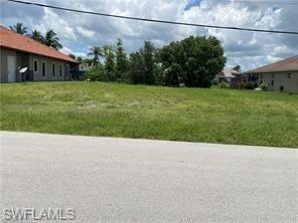 Cape Coral Residential, 531 40th Ter, Cape Coral, Florida 33914, image 1