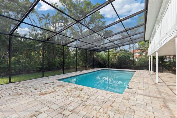 Fort Myers Residential, 8531 Yorkshire Ln, Fort Myers, Florida 33919, image 1