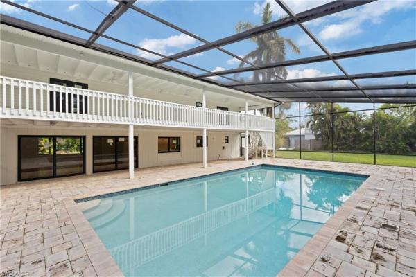 Fort Myers Residential, 8531 Yorkshire Ln, Fort Myers, Florida 33919, image 1