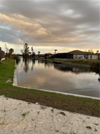 Cape Coral, 3300 W Kismet Pkwy, Cape Coral, Florida 33993, image 2
