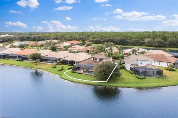 Prestwick Place, 6172 Dogleg Dr, Naples, Florida 34113, image 1