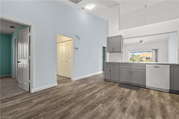 Tanglewood, 106 Lely Ct #117-1, Naples, Florida 34113, image 1