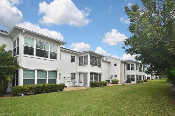 Myerlee Square, 1502 Edgewater Cir #6B, Fort Myers, Florida 33919, image 1