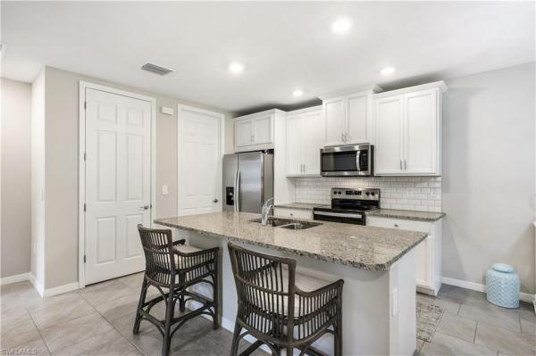 Coral Harbor, 14551 Edgewater Cir, Naples, Florida 34114, image 1