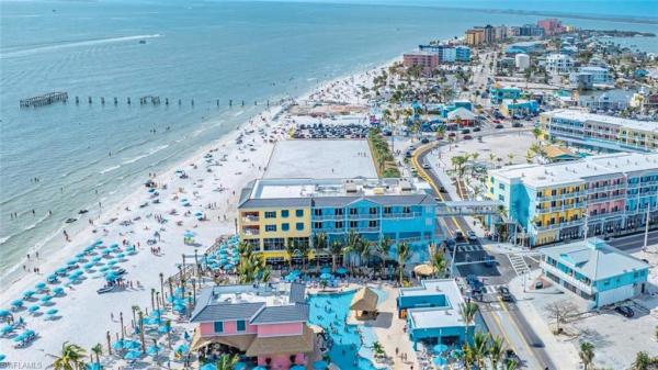 Estero Beach & Tennis Club, 7300 Estero Blvd #201, Fort Myers Beach, Florida 33931, image 1