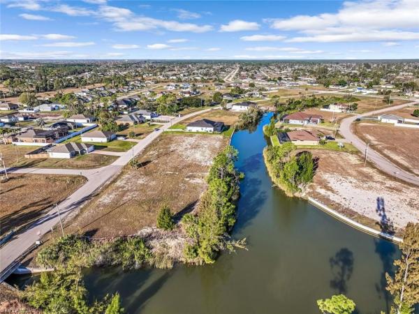 Cape Coral, 2027 34th Ter, Cape Coral, Florida 33909, image 1
