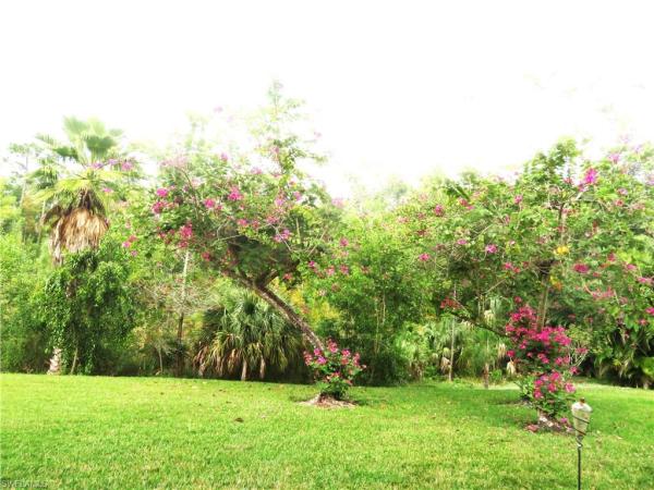 357 Robin Hood Cir #102, Naples, Florida 34104, image 1