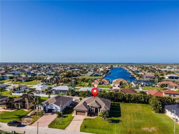 Cape Coral, 2832 26th Ave, Cape Coral, Florida 33914, image 1