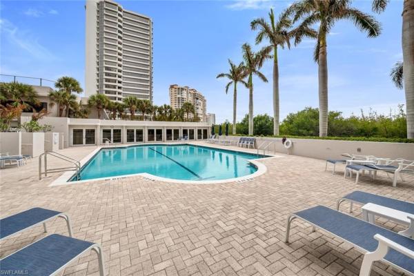6849 Grenadier Blvd #305, Naples, Florida 34108, image 1