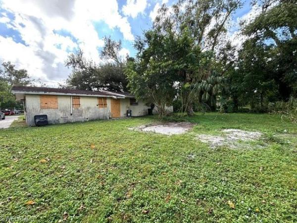 Santa Anna Park, 213 Maria St, Fort Myers, Florida 33916, image 1