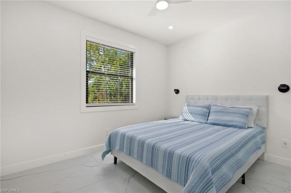 Naples No HOA, 5533 Wendy Ln, Naples, Florida 34112, image 2