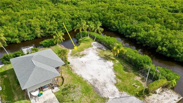 Gulf Harbor, 1276 Grand Canal Dr, Naples, Florida 34110, image 1