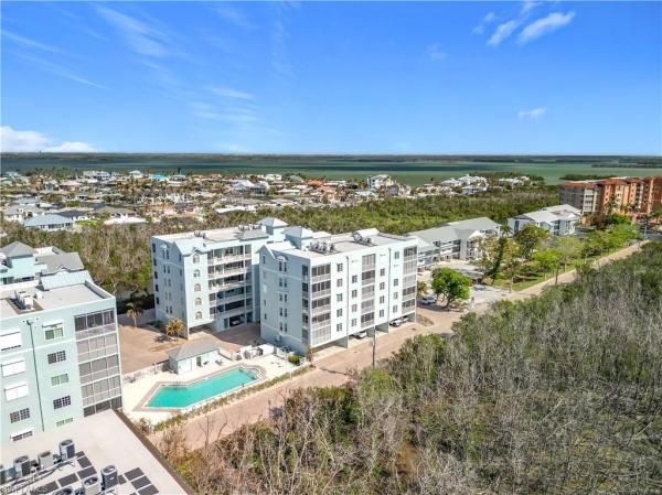 Captain's Bay South, 22700 Island Pines Way #503, Fort Myers Beach, Florida 33931, image 3