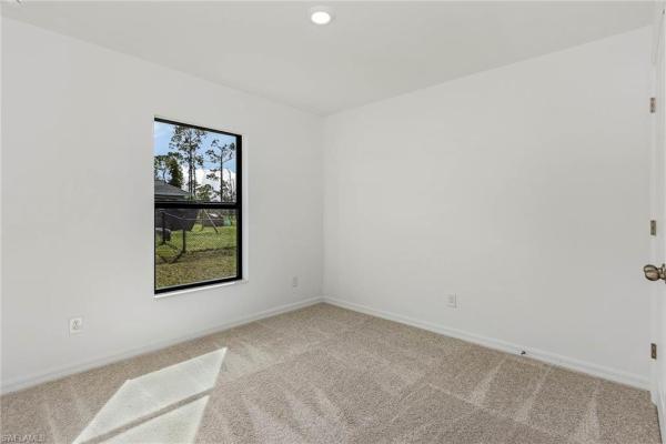 Mirror Lakes, 181 Yager Cir, Fort Myers, Florida 33913, image 2