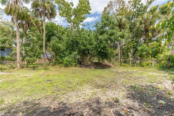 Russell Park, 215 Delray Ave, Fort Myers, Florida 33905, image 1