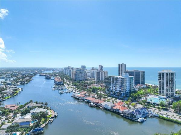 50 Seagate Dr #201B, Naples, Florida 34103, image 1