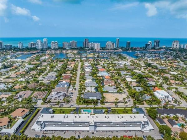 4200 Belair Ln #300, Naples, Florida 34103, image 1