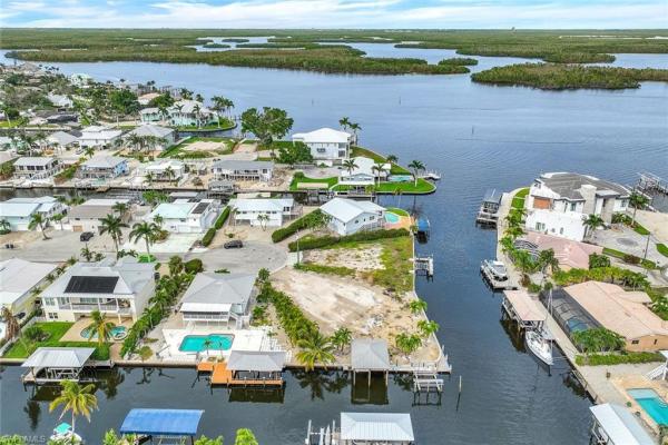 El Sol, 18 Avenida Carita, Fort Myers Beach, Florida 33931, image 1