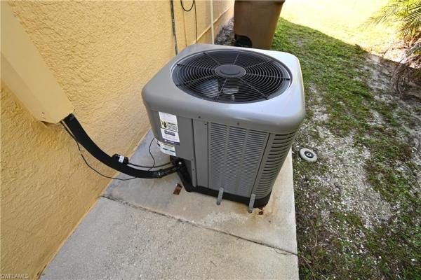 Cape Coral Residential, 2909 2nd Ln, Cape Coral, Florida 33991, image 1