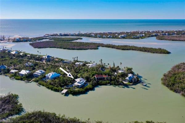 Wilcox, 2688 Coconut Dr, Sanibel, Florida 33957, image 1