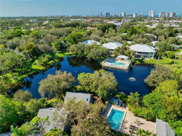 Bent Pines Villas, 1269 Solana Rd #E-3, Naples, Florida 34103, image 1