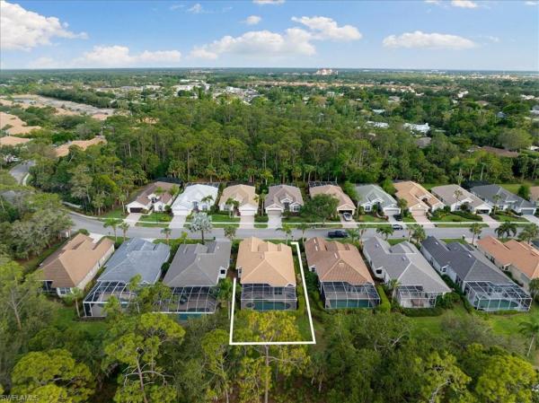 Thornbrooke At Stonebridge, 1716 Winding Oaks Way, Naples, Florida 34109, image 1