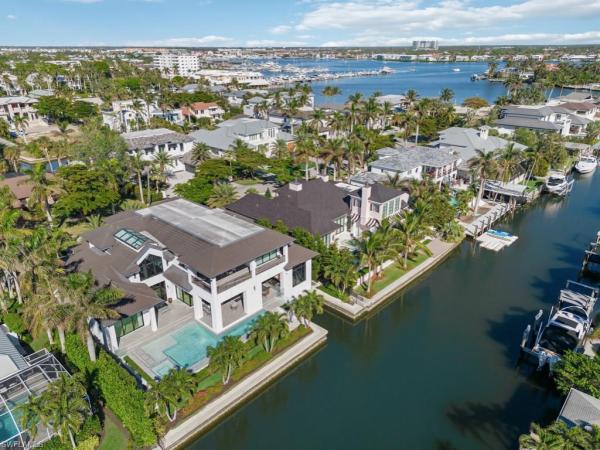 Aqualane Shores, 608 S 16th Ave, Naples, Florida 34102, image 1