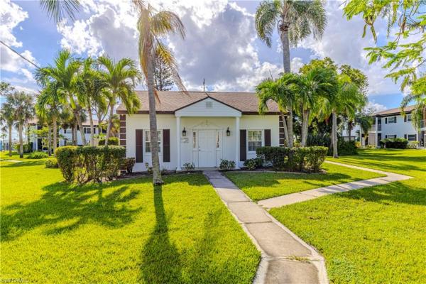 Foxmoor, 7043 New Post Dr #7, North Fort Myers, Florida 33917, image 2