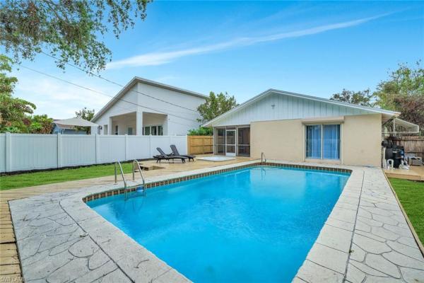 Naples Park, 807 N 108th Ave, Naples, Florida 34108, image 1