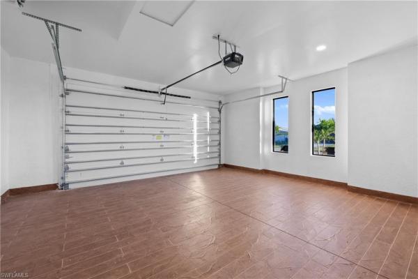 Cape Coral, 3 8th Ter, Cape Coral, Florida 33909, image 1