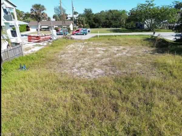 Pirates Cove, 27281 Buccaneer Dr, Bonita Springs, Florida 34135, image 1