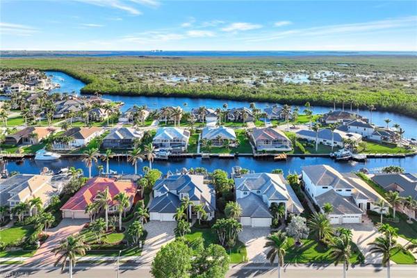 Cape Harbour, 2318 W El Dorado Pkwy, Cape Coral, Florida 33914, image 1