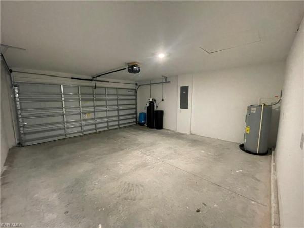 Cape Coral, 2120 N Santa Barbara Blvd, Cape Coral, Florida 33993, image 1