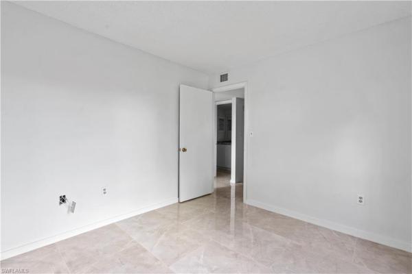 The Village Of Cedarbend, 5260 SW Cedarbend Dr #4, Fort Myers, Florida 33919, image 2