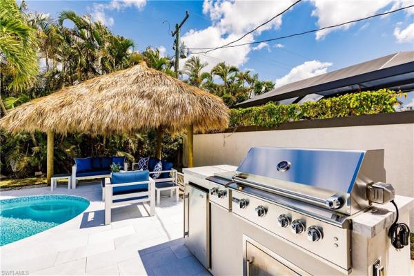 Naples Park, 819 N 96th Ave, Naples, Florida 34108, image 1